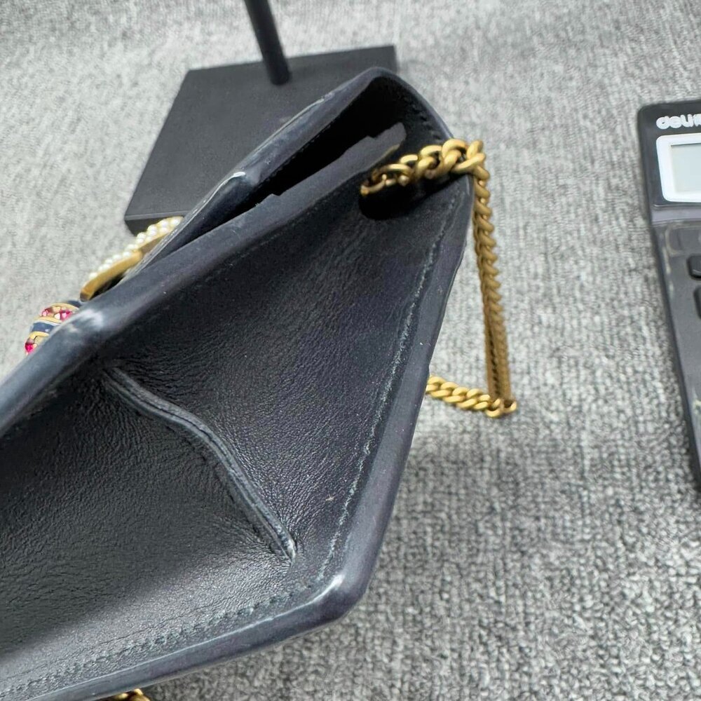 Authentic Gucci Queen Margaret Bee Chain Wallet Black Leather GG Crossbody - Picture 8 of 15